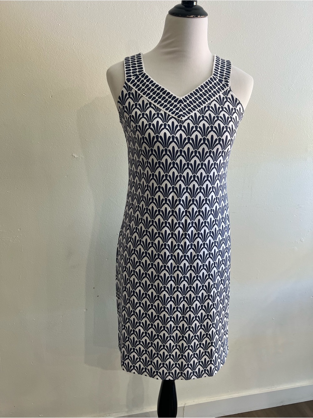 NWT Talbots Navy & White Sleeveless V-Neck Patterned Mini Dress